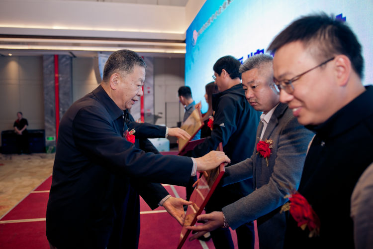 微信图片_20191121160732.jpg