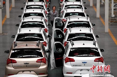 资料图：新能源汽车生产线。<a target='_blank' href='http://www.chinanews.com/'>中新社</a>记者 张斌 摄